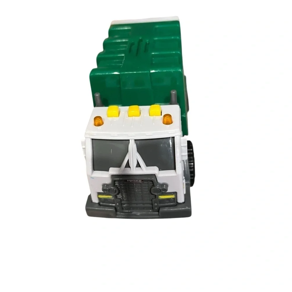 2015 Tonka Hasbro Funrise Green & Clean Recycle garbage trash Truck